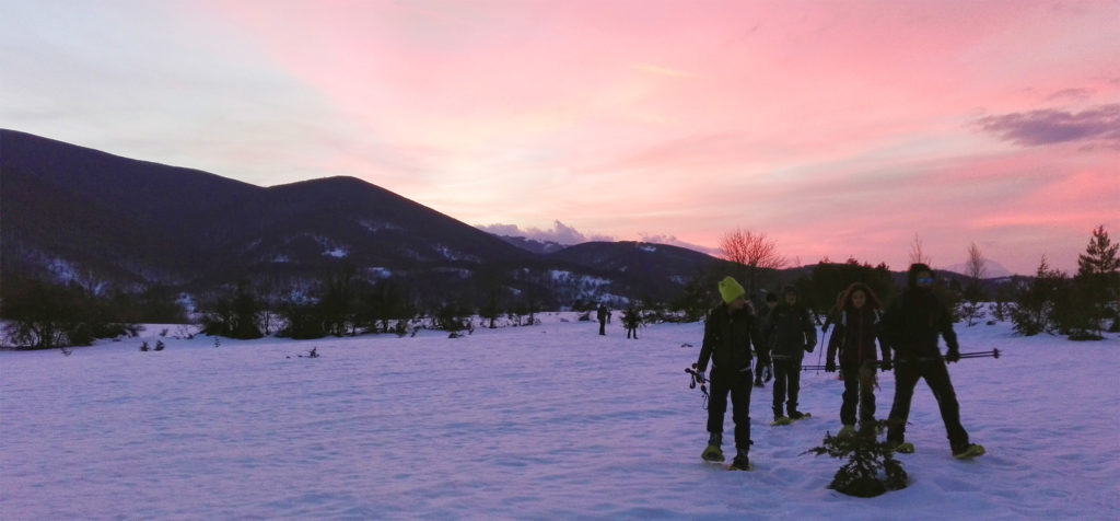 ciaspole sulla majella al tramonto